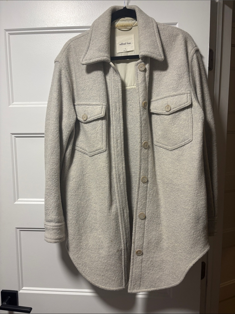 Wilfred light grey Button-Front cashmere jacket